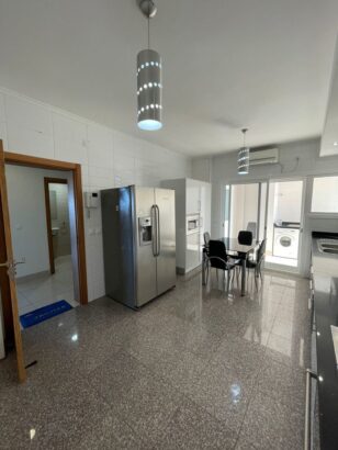 For rent Apartment T3 IN CONDOMINIUM TORRE AZUL