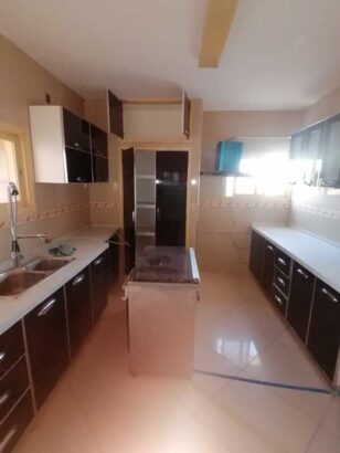 Arrenda-se Super Apartamento Tipo 3 No Bairro da Sommerschield, Av Mao Tse Tung