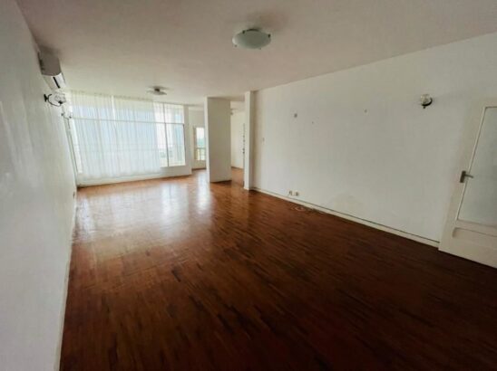 Arrendamos apartamento t4 na Polana, na Av. Frederich Engels.