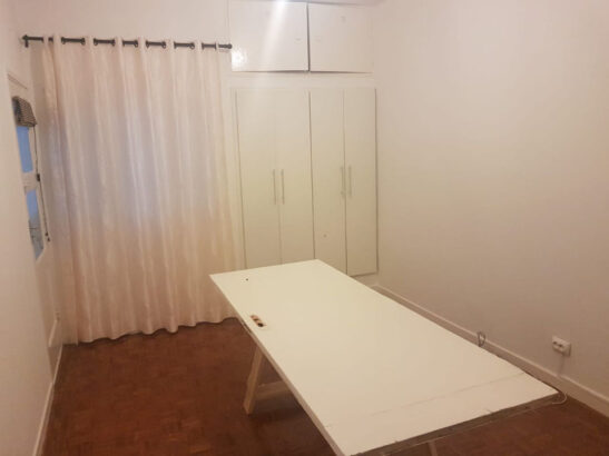 Vende-se Excelente Apartamento T3 no Bairro da Polana (Av.Armando Tivane Proximo ao Condomínio Torres Azuis)