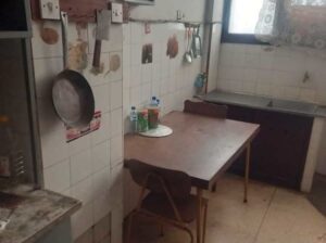 B. Central, Vende-se Flat T2 Bem espaço