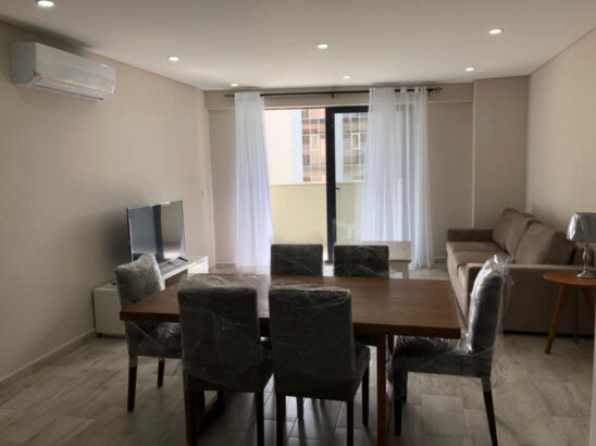 Vende-se um apartamento tipo 3 no Polana Plaza com 2WC