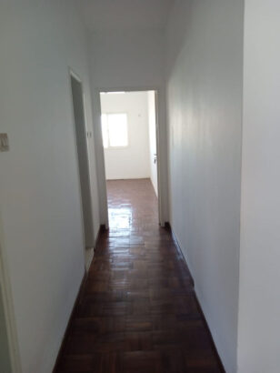 Vende-se Excelente Apartamento T4 no Bairro da Polana (Próximo ao HCM)