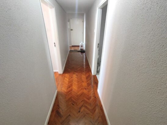 Vende-se Excelente Apartamento T3 no Bairro da Polana (Próximo ao New York Pizza)