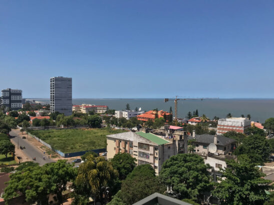 Apartamento luxuoso a venda com vista ao mar e Maputo cidade