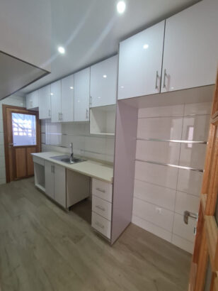 Vende se Apartamento no bairro da costa do sol