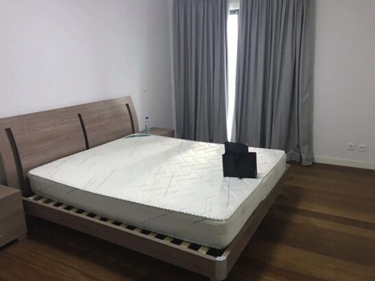 Vende-se: Apartamento T3 Semi- Mobiliado no Condomínio Maresias