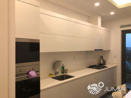 Vende-se Luxuoso Apartamento T3 no condomínio Cera Residence (bairro da polana)