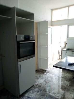 Vende-se flat T3 com vista ao mar e elevador – POLANA