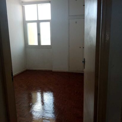 B. Central, Arrenda-se Flat T3, 3Wc’s