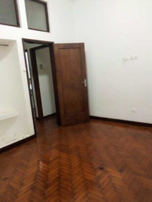 Arrenda se apartamento T2 moderno Av Maguiguana/ B.CENTRAL