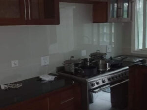 Arrenda-se excelente apartamento na Av. Julius Nyerere