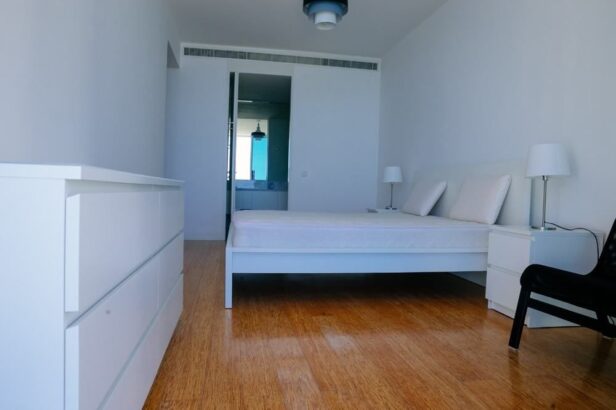 ARRENDA-SE APARTAMENTO T-3 NO CONDOMINIO PLATINIUM