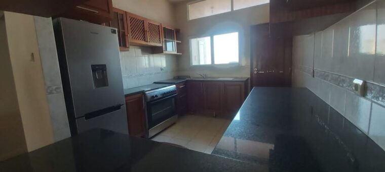 Arrenda se apartamento t2 mobilada no 5andar