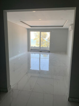 Vende-Se Apartamento T3 Moderno Na Marginal